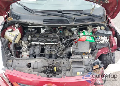 2013 Ford Fiesta Se z USA, uszkodzony, nr VIN 3FADP4EJ7DM217902